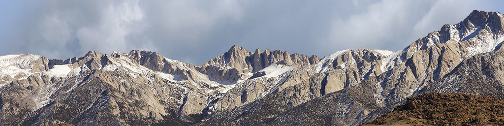 Alabama Hills  Desert Mountain right