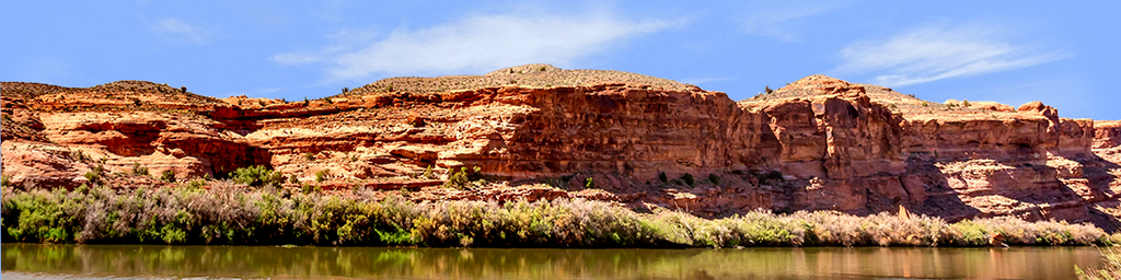 Colorado River Red Rock Cliffs Moab left