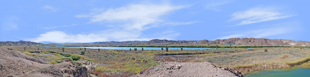 Colorad River Desert and Mountains right