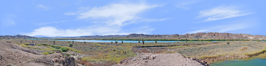 Colorad River Desert and Mountains right