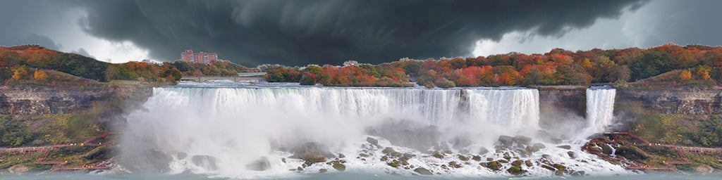 Niagra Falls in Autumn