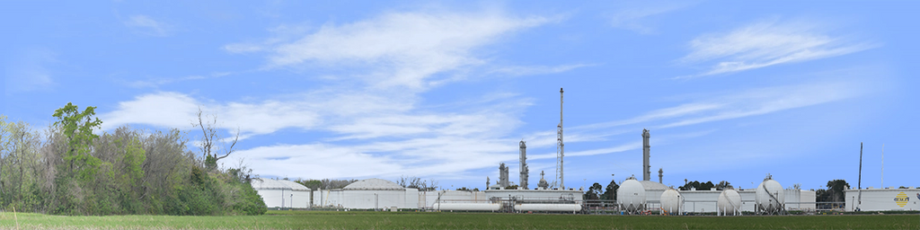 Petroleum Refinery Port Allen Louisianna right part 1