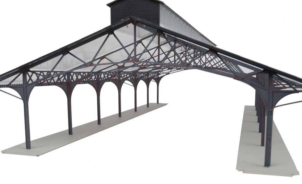 2984 Train Shed with Clear Roof HO
