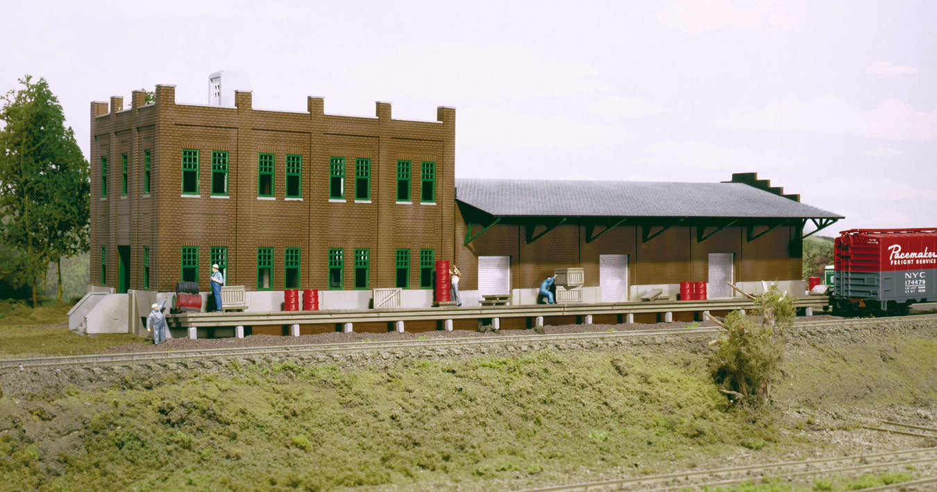 3009 Water Street Freight Terminal HO