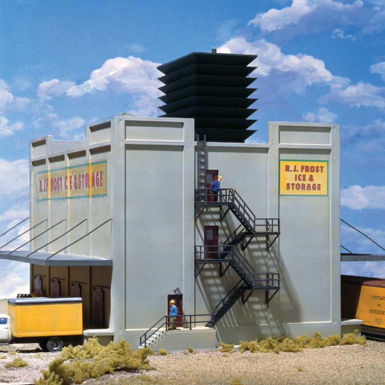3020 RJ Frost Ice & Storage HO