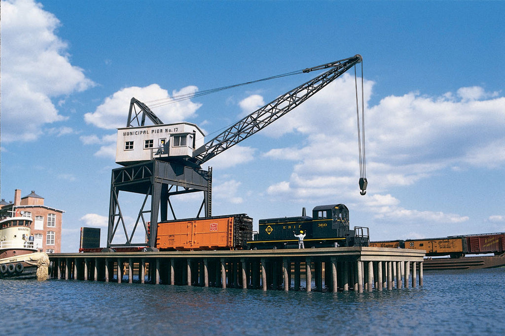 3067 Pier & Traveling Crane HO