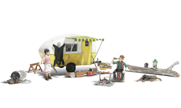 AutoScene Ma&Pa Trlr Hvn