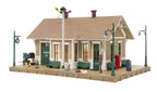 B&R Dansbury Depot HO