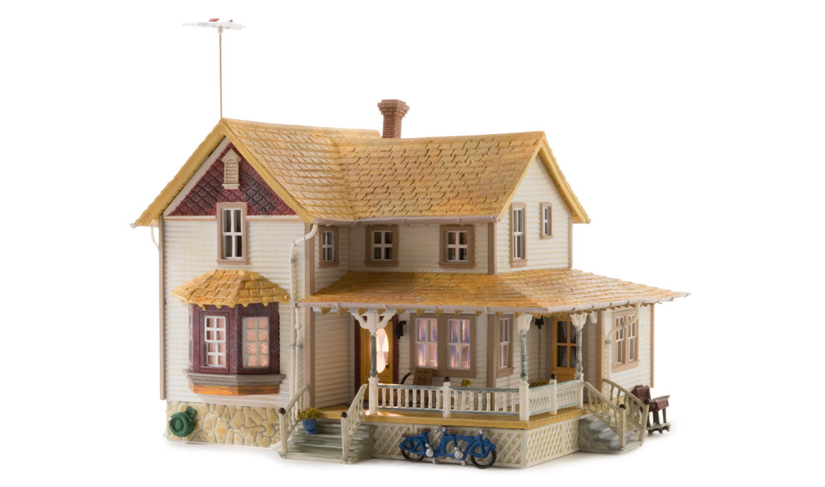 B&R Corner Porch House HO