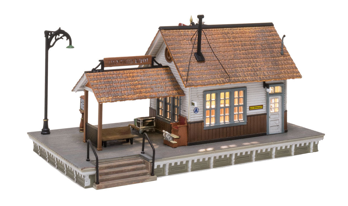 B&R The Depot w/Light O
