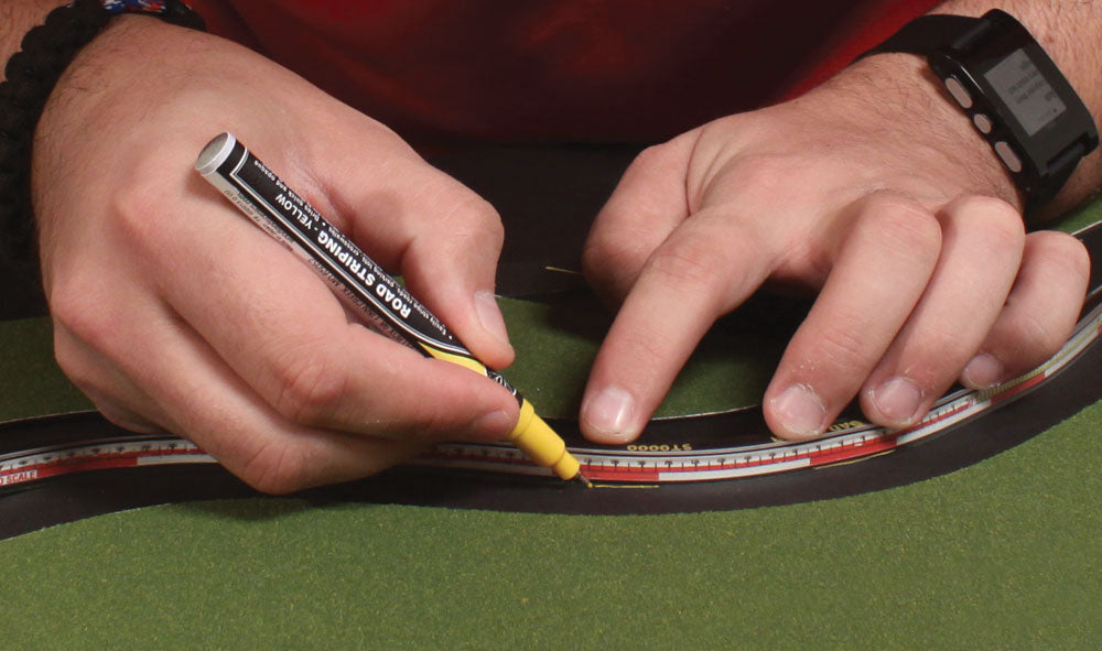 Road Striping Pen Yellow