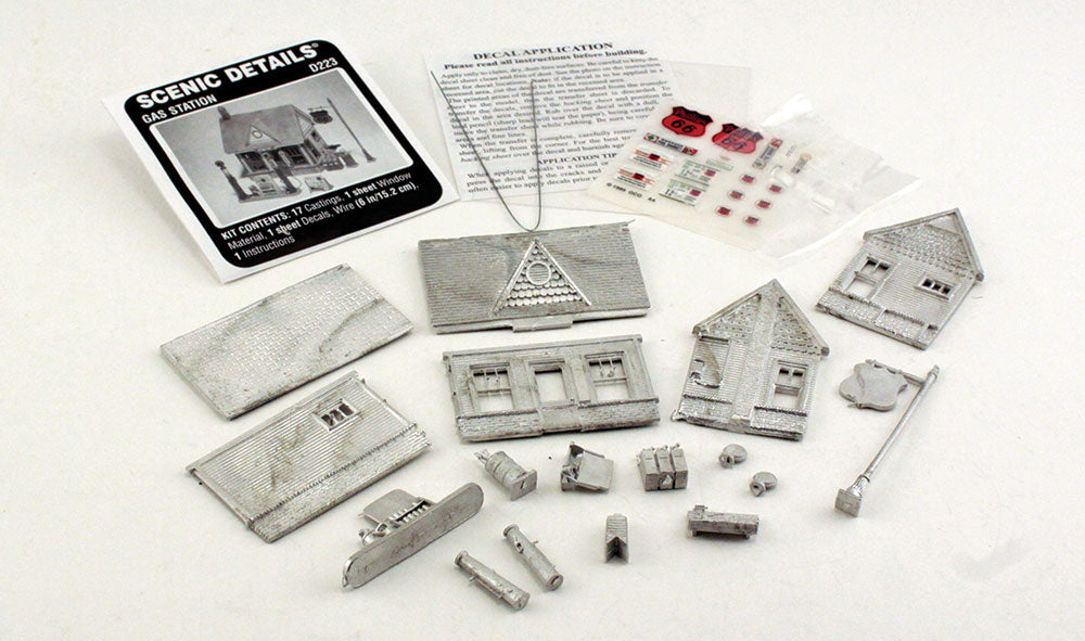 Gas Station Kit Unpainted