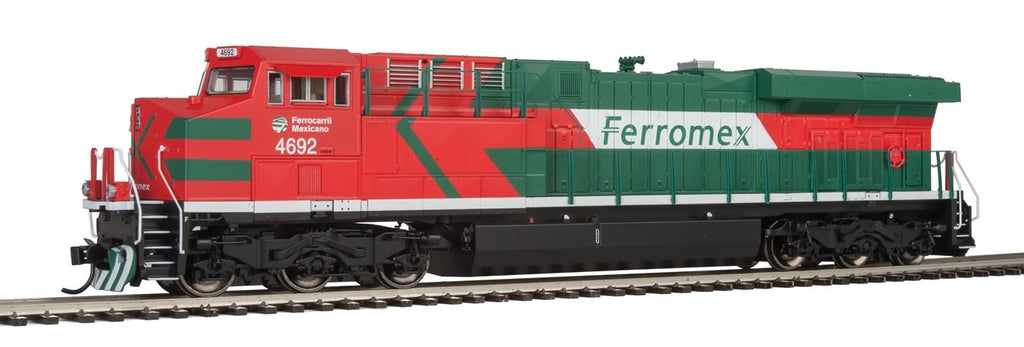 GE ES44 DCC Ferromex 4692
