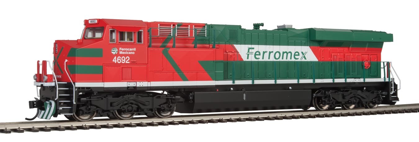 GE ES44 DCC Ferromex 4692