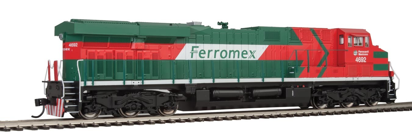 GE ES44 DCC Ferromex 4692